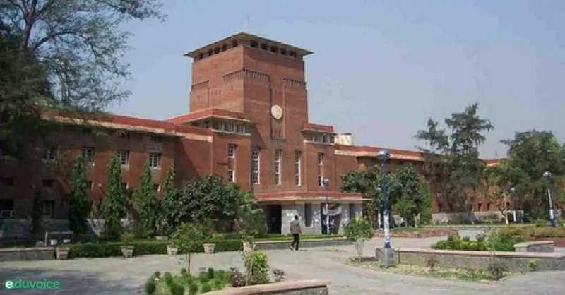 Delhi University Resumes Offline Exams For Second, Third-Year Undergraduate Students