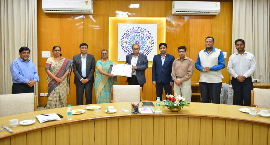 IIT Roorkee General Insurance Corporation Of India Inks MoU